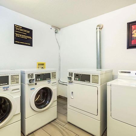 Comfort Inn & Suites Yorkton Dış mekan fotoğraf