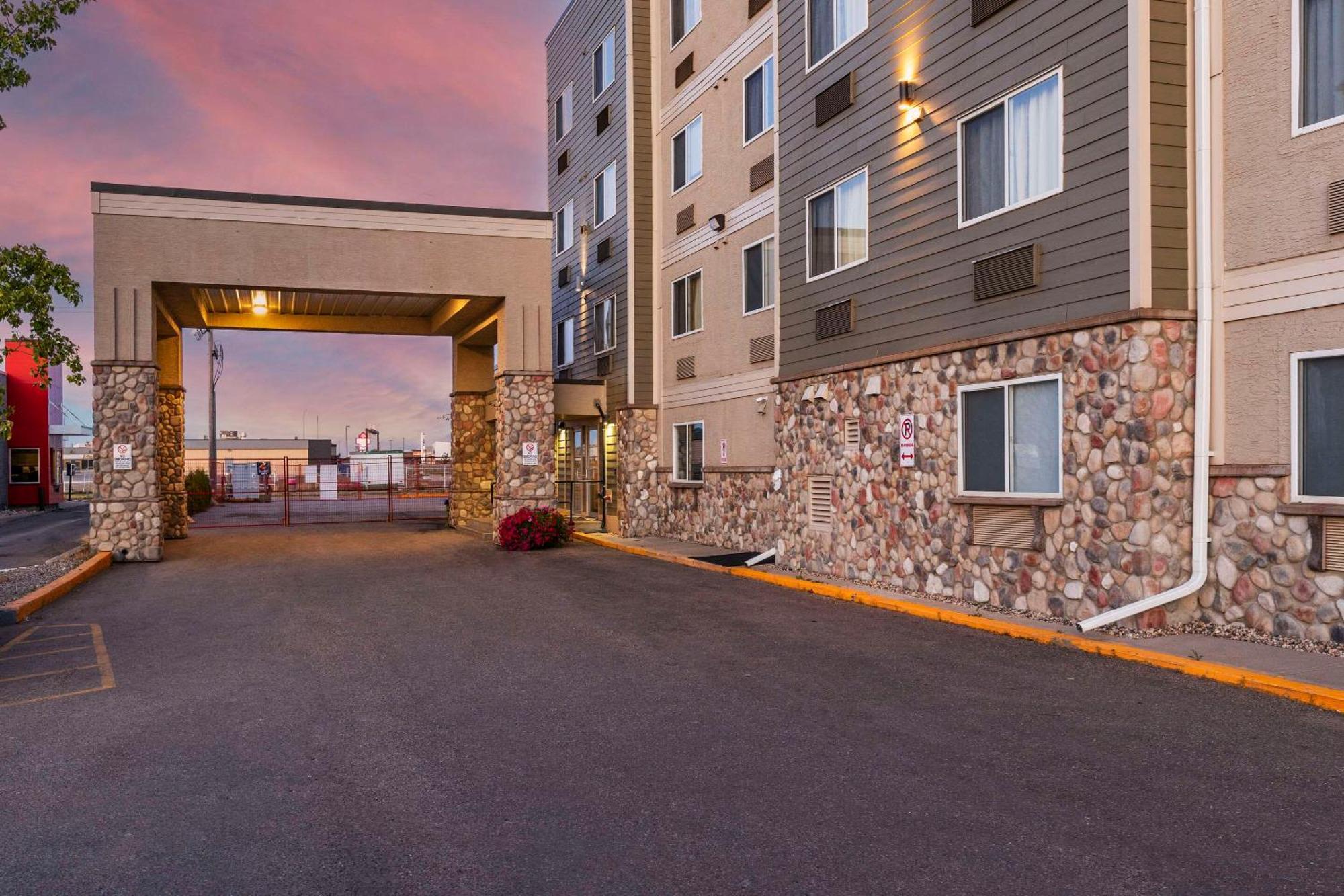 Comfort Inn & Suites Yorkton Dış mekan fotoğraf