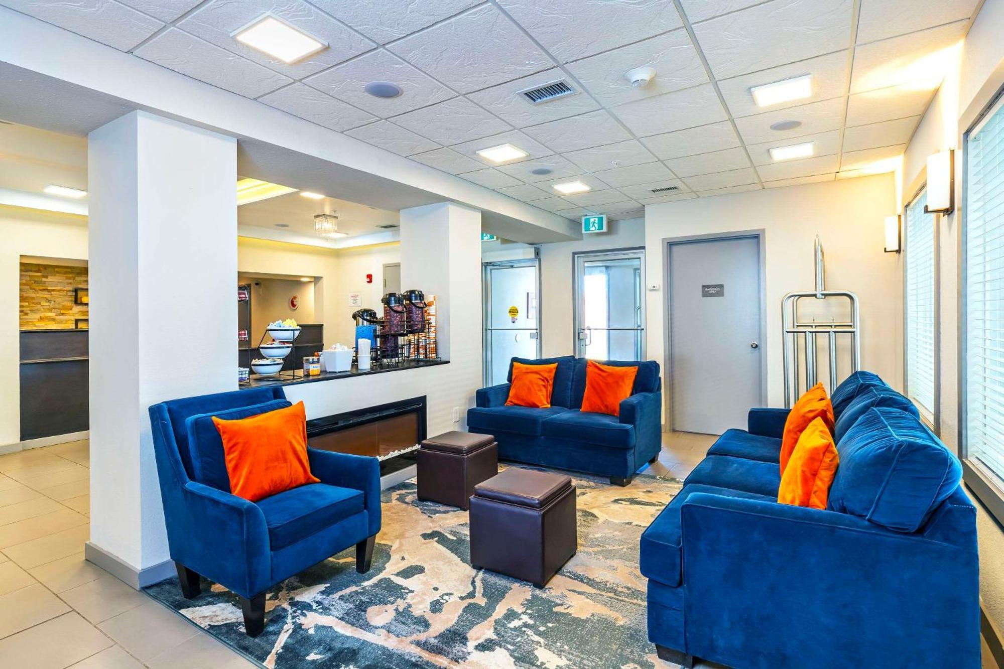 Comfort Inn & Suites Yorkton Dış mekan fotoğraf